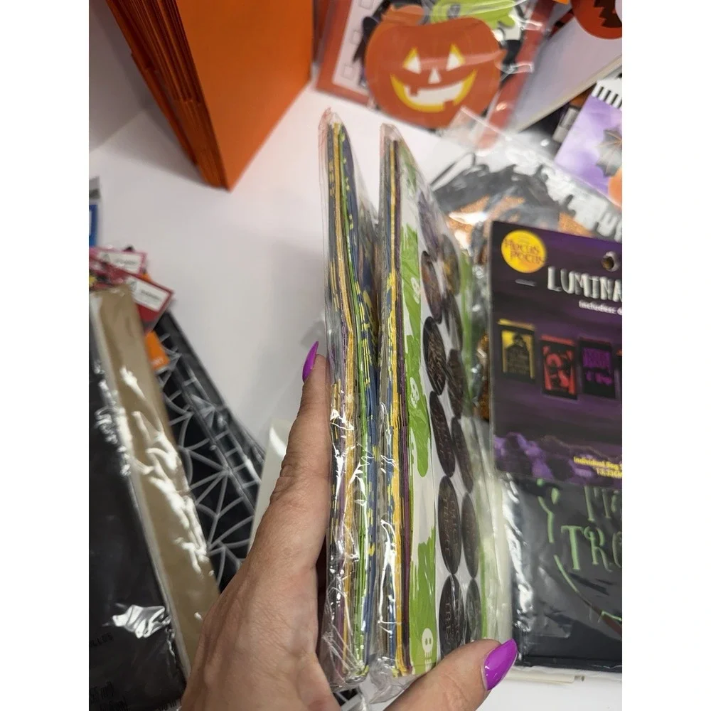 Halloween Party Decor Lot Pumpkins Witch Yard Luminaries Treat Bags Tattoos Saw
